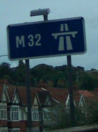 M32