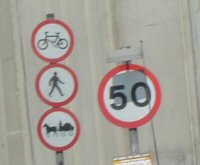 Restriction signs on A406